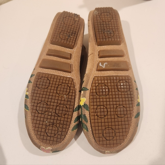 Naughty Monkey Moccasins with Pink Floral Design - Picture 4 of 7